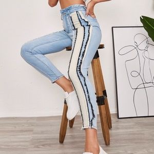 High Waist Raw Trim Jeans